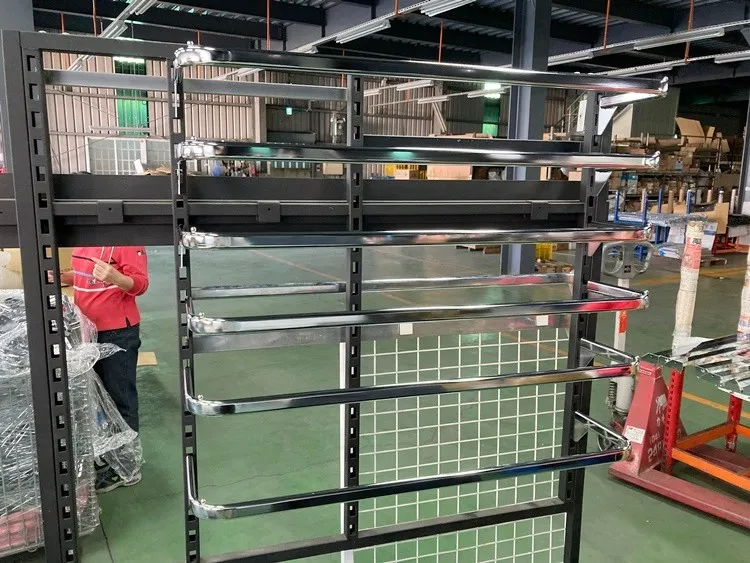 twin slot clothes rail - reference
